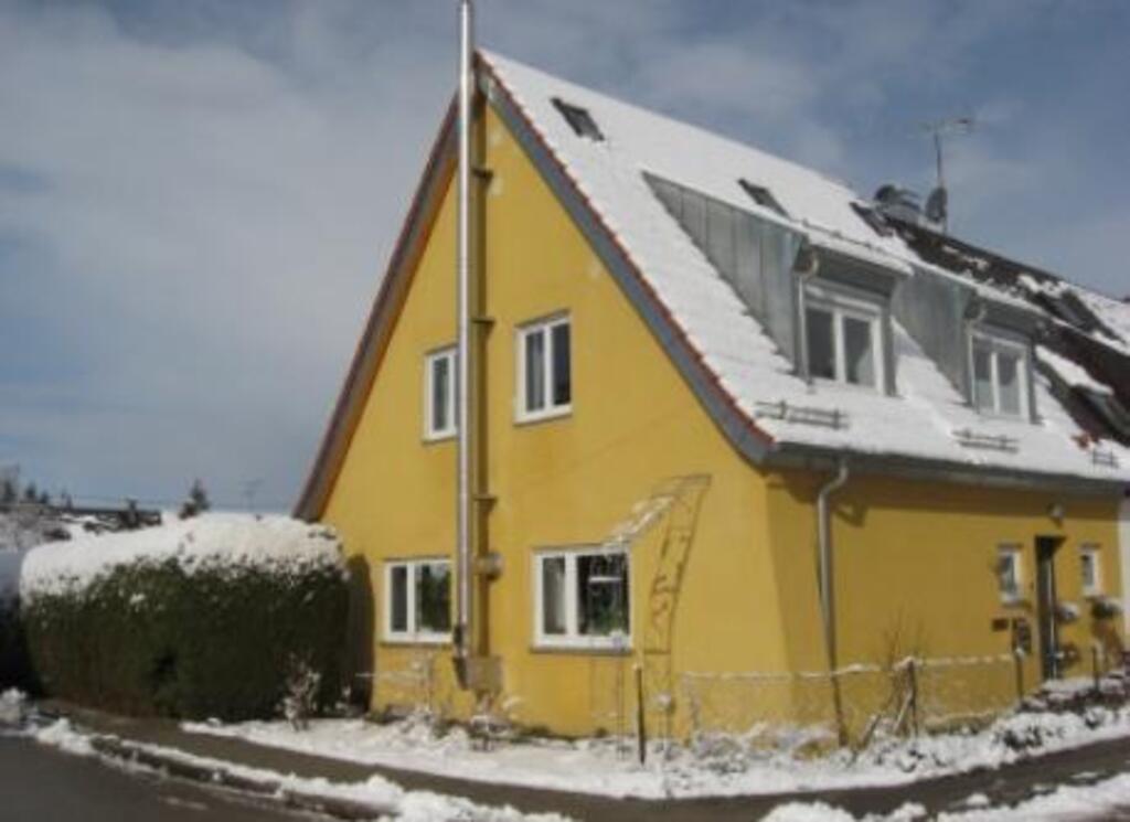 searching for holiday 18.May.-1,June,2024