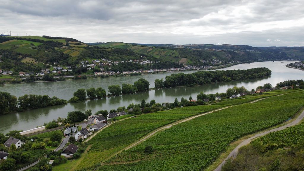 drone picture of the Locher island from above