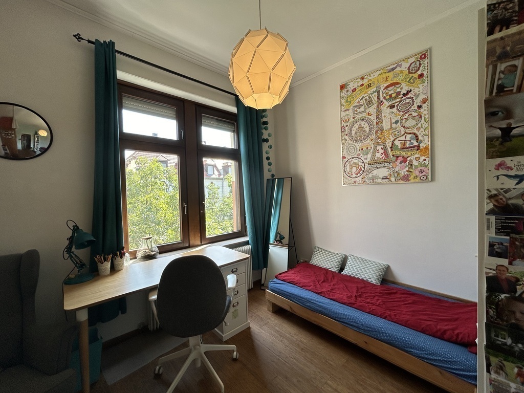 Our daughter's room with a 90x200 cm bed