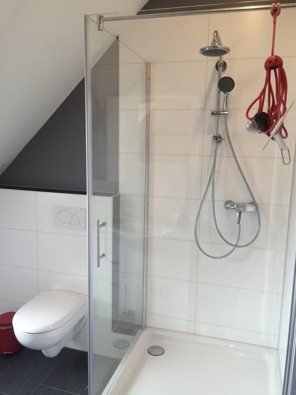 upstairs bathroom with shower