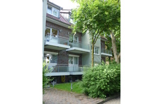 the house was buit in 2004, it was well built, very well insulated, everything works as it should: a good home!