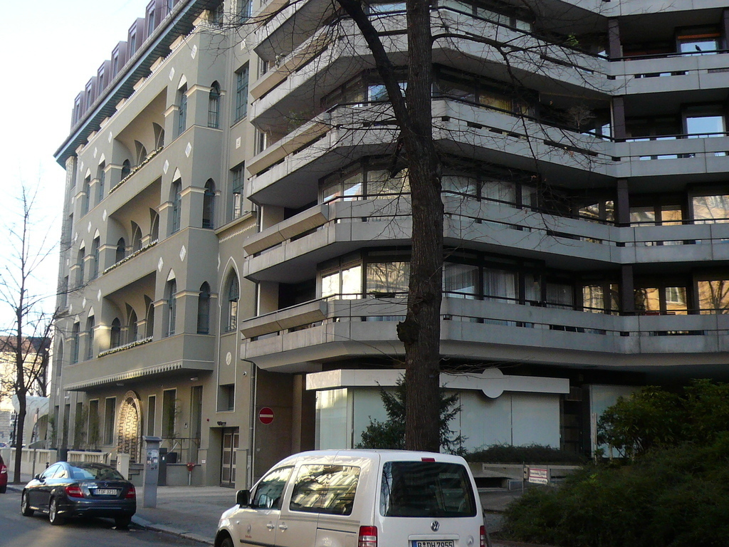 Our apt. is on the 3rd.floor to the right.