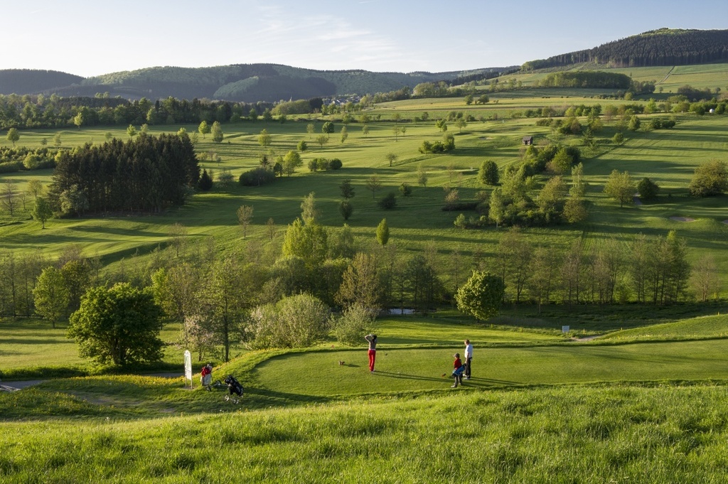 Golfcourse in Winkhausen at approximately 10 minutes away by car.