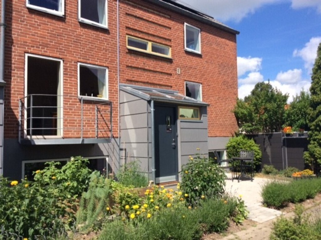 La maison vue de l'est 