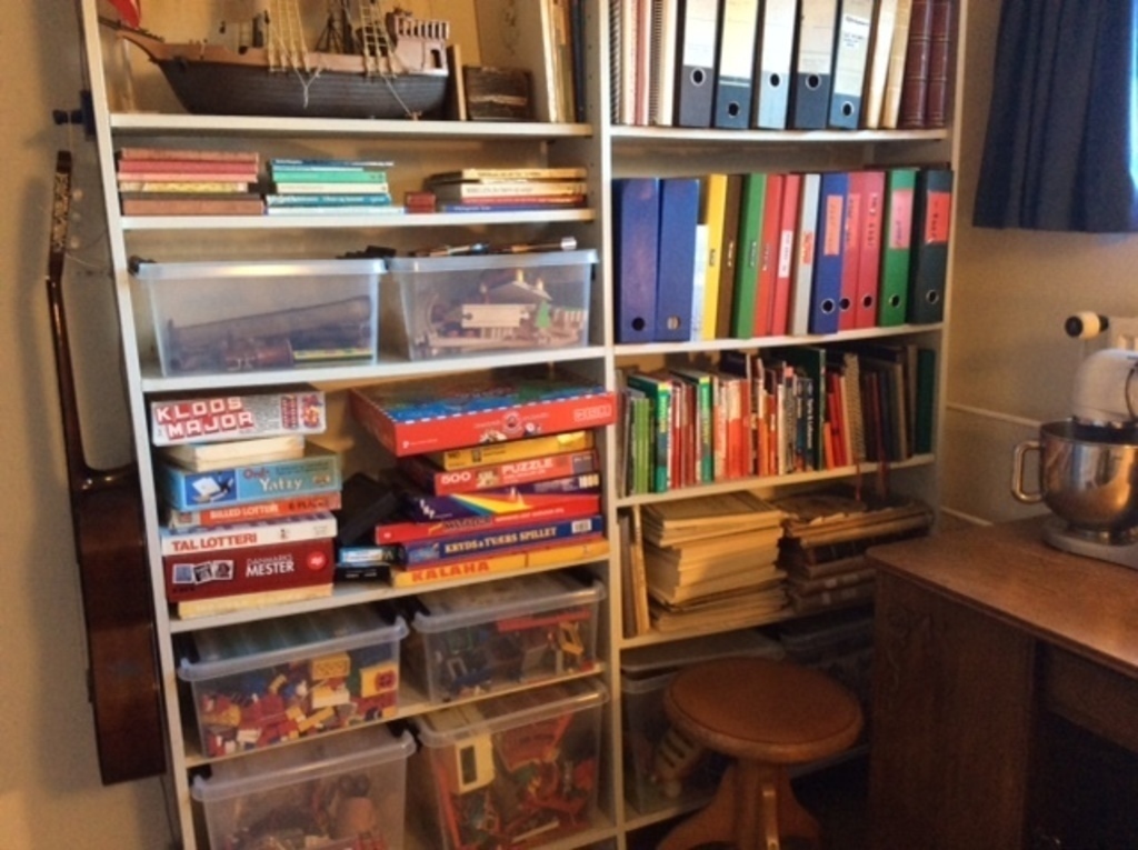 1. étage: jouets et jeux de société