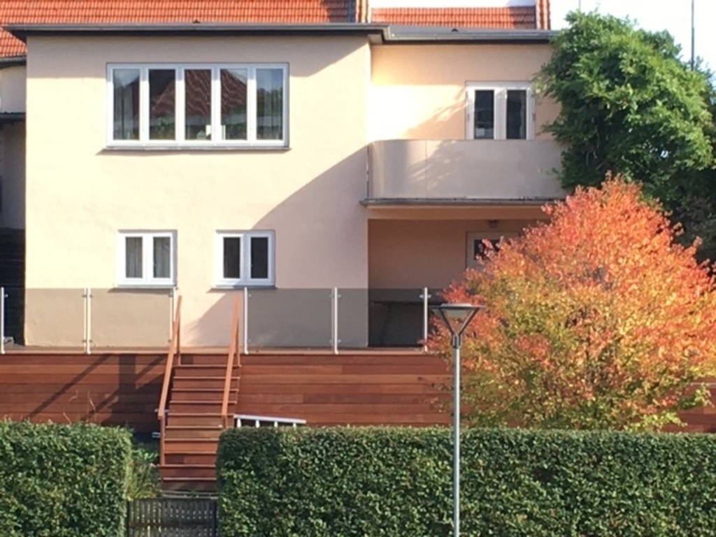 Big terrace on the back side of the house. Sun during afternoon and evening.