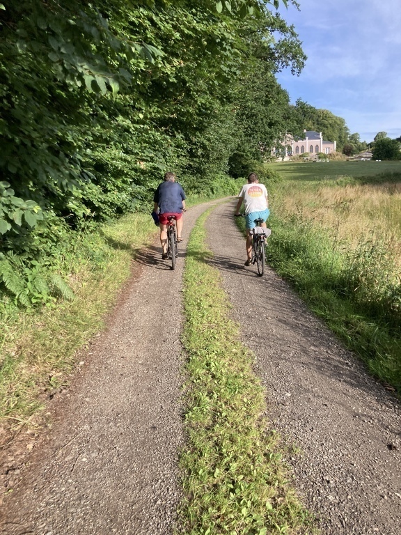 The road from our beach to the house 