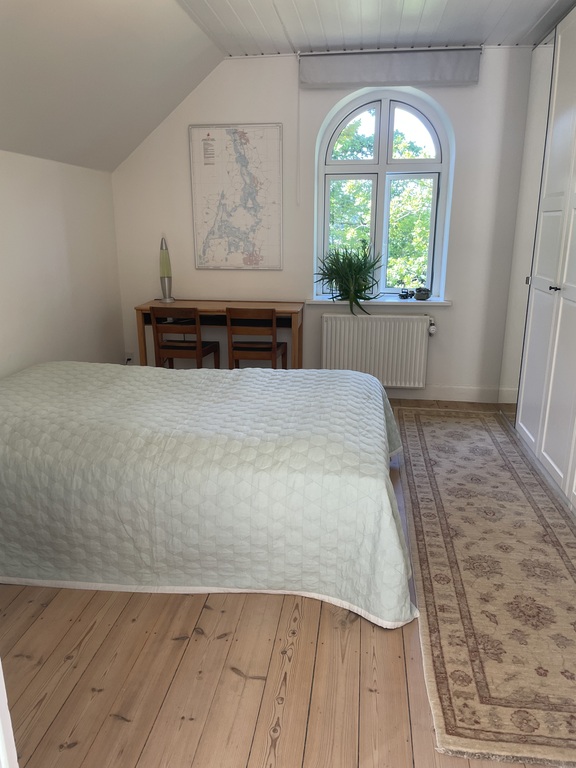 1. Bedroom 1.floor, bed 140x200