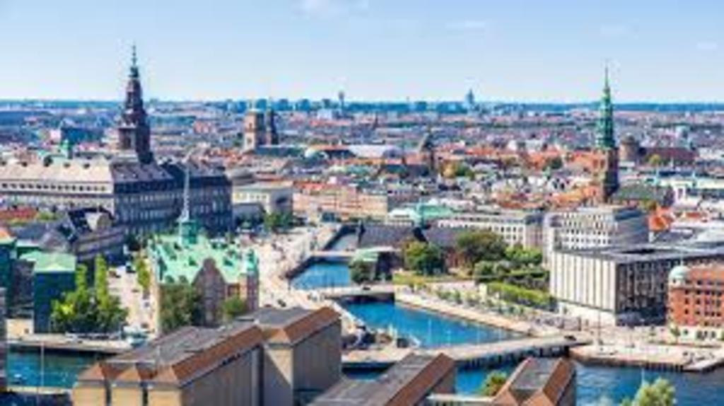 Copenhagen 45 minutes by train