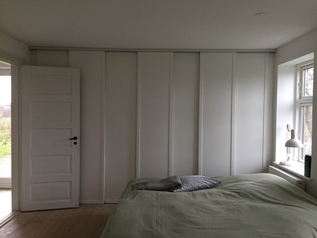 Bedroom downstairs (bed 1,80)