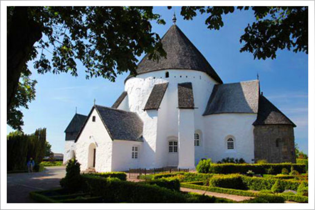 De fire rundkirker/ The four round churches/ Die vier RundKirchen  https://bornholm.info/rundkirker