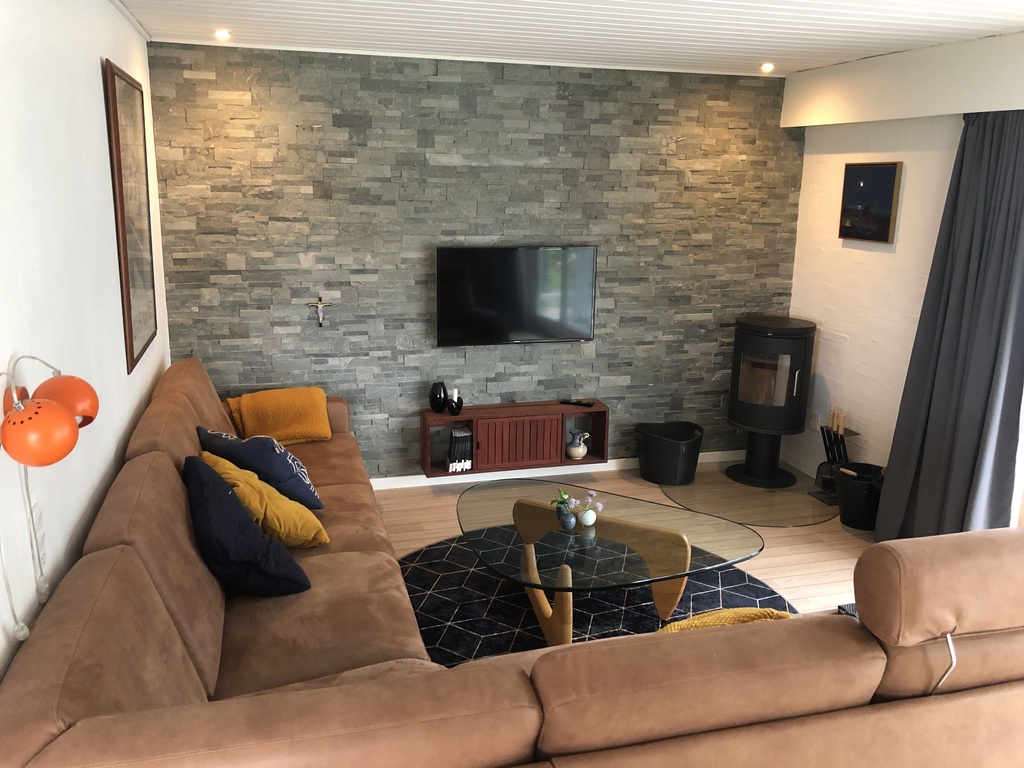 Living room part 1