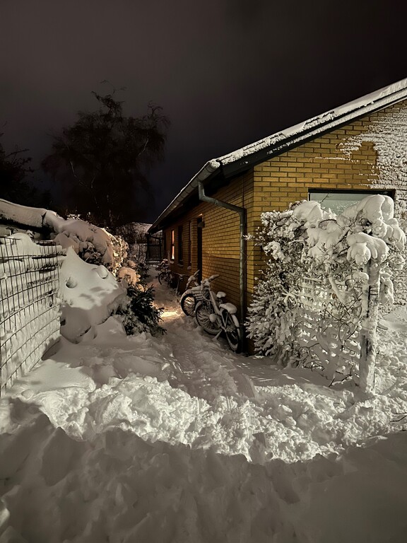 January 2024 - rare snow just like in the eighties :-)