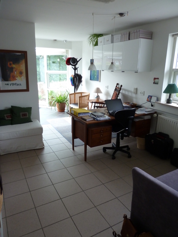 Office - with a sofabed