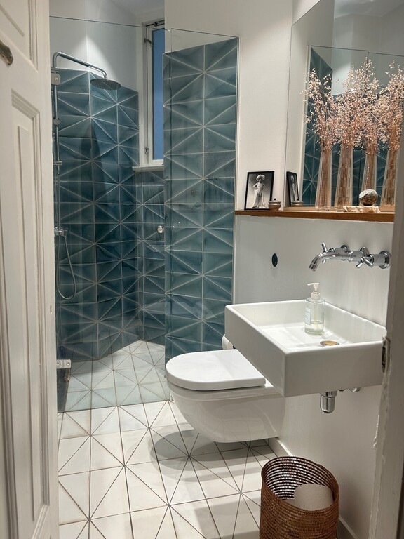 Bathroom 2 has a shower