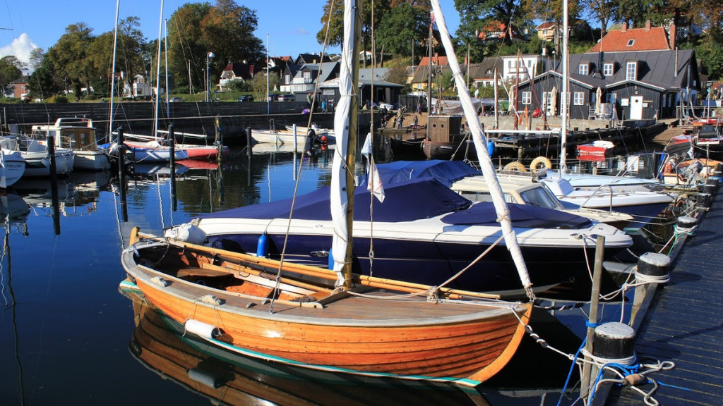 Snekkersten Harbour with a nice little cafe with outdoor seating (10 min walk)