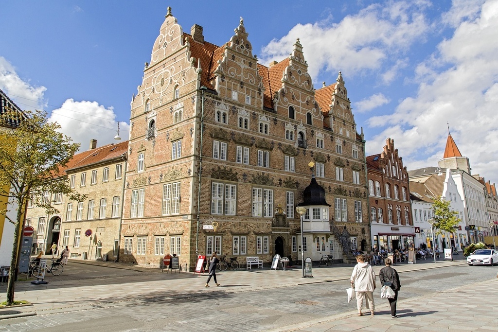 Jens Bangs Stenhus - an example of Nordic rennaisance achitecture