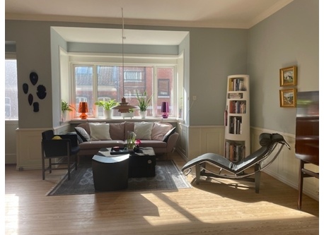 Bay window in livingroom