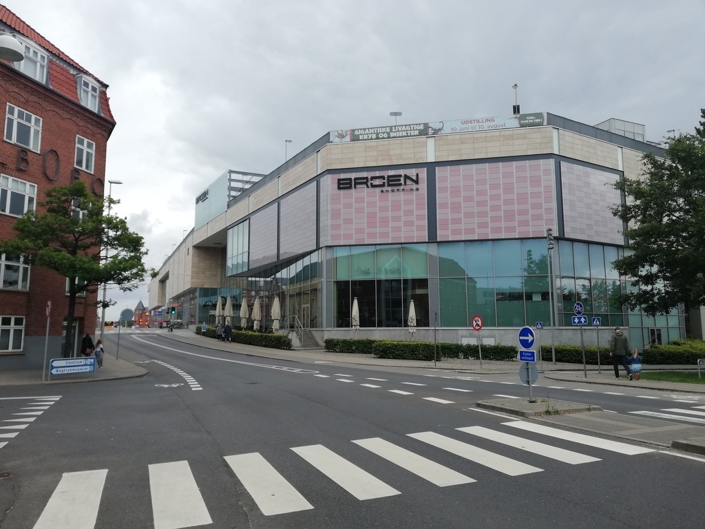 Shoppingcenter BROEN 