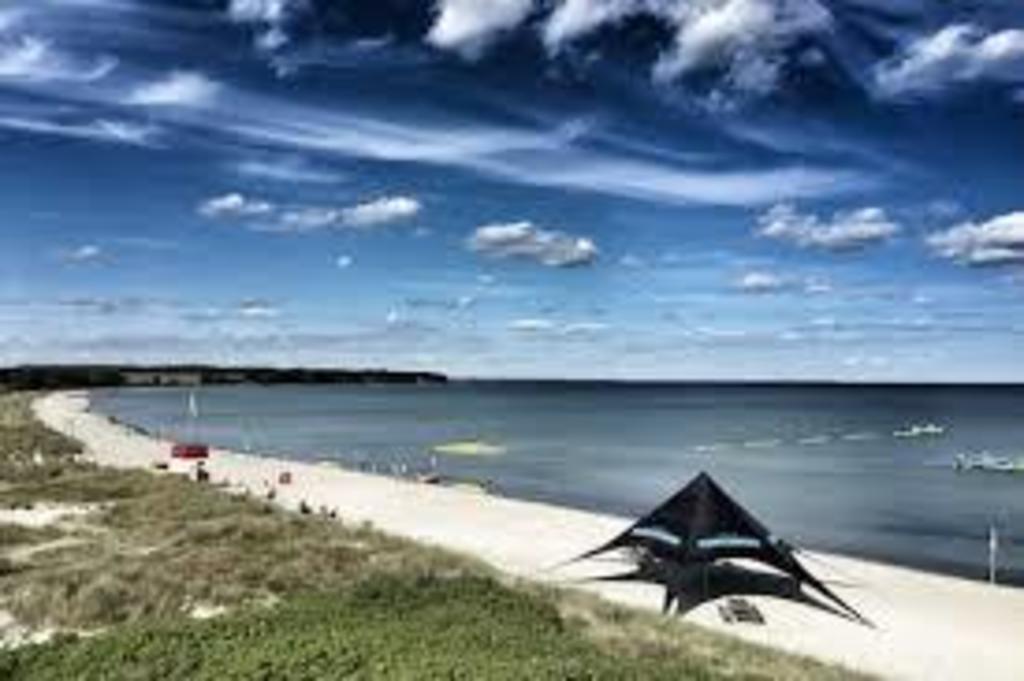 Feddet Great Beach with lots of water sports and play