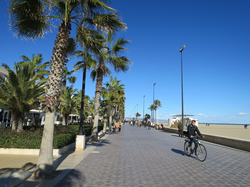 the Maritime Promenade of Valencia, along the beach 