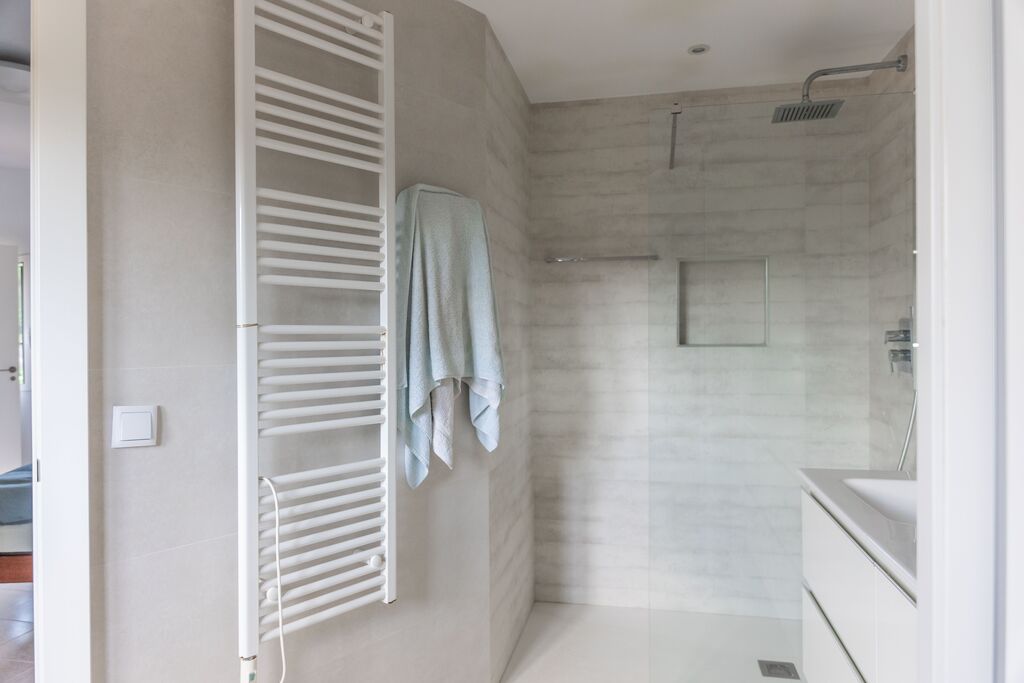 En Suite Bathroom Tower Suite