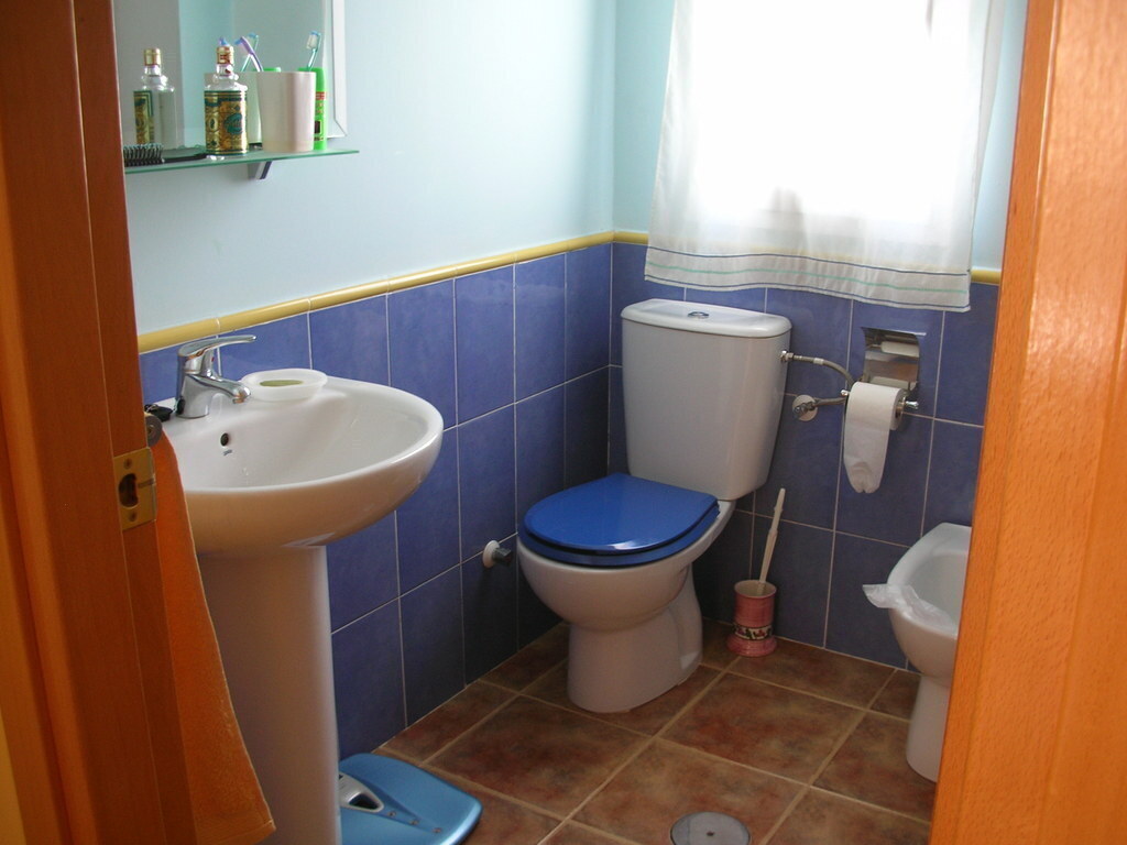 Vera bathroom