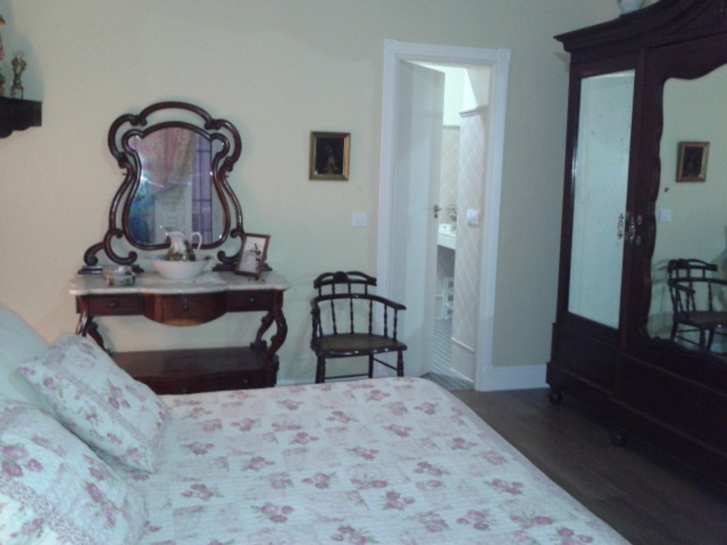 Main double bedroom