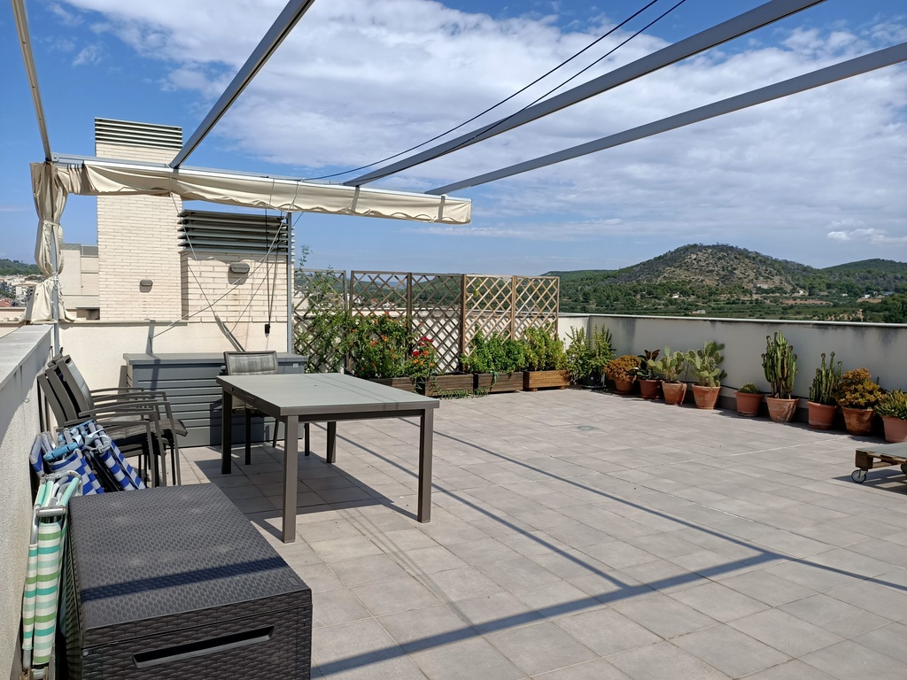Roof terrace