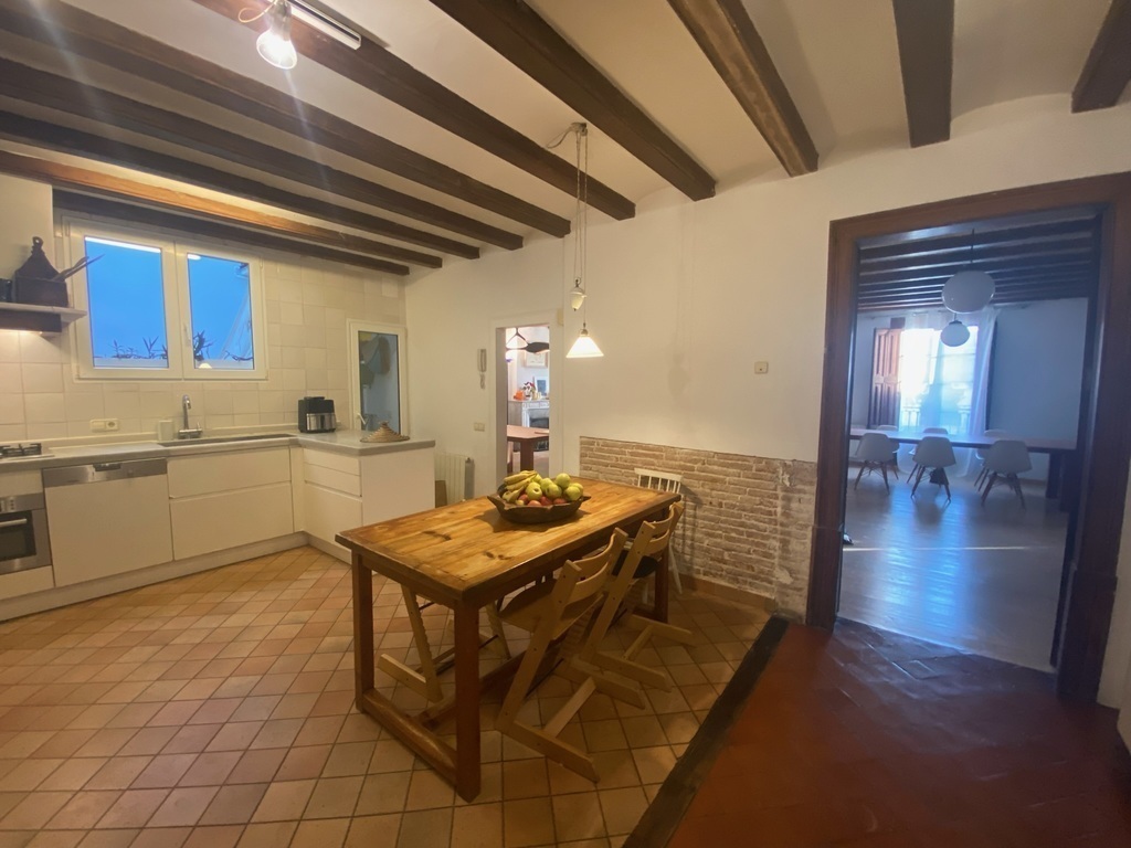 (Downstairs) Kitchen - 1/6