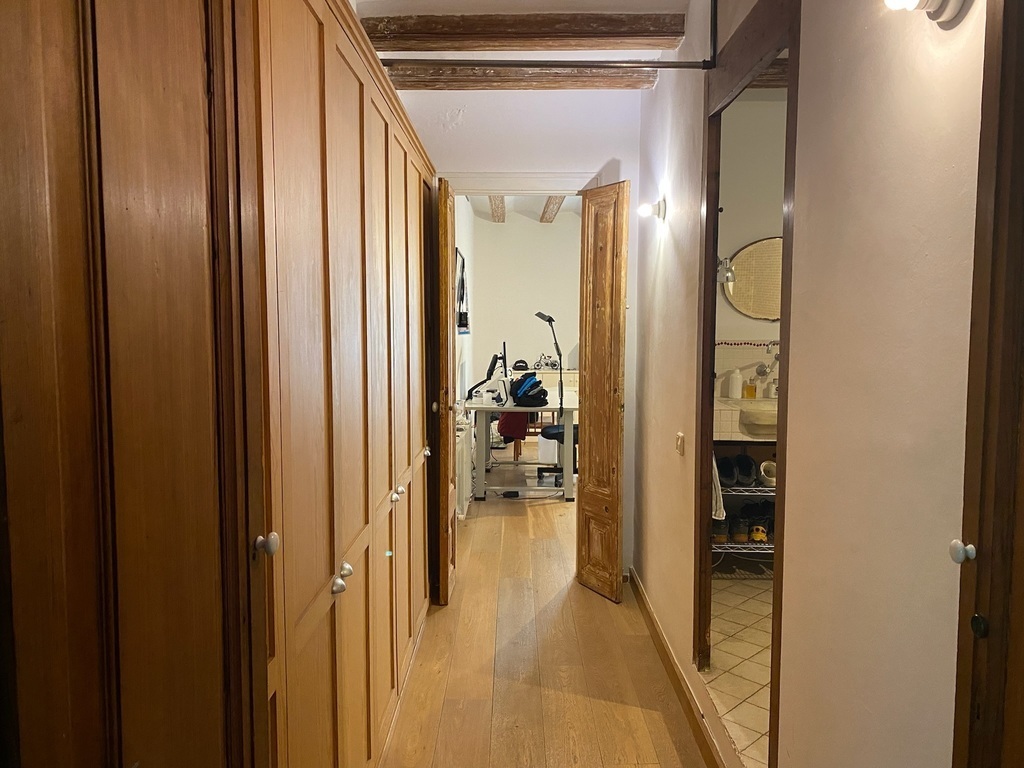 (Downstairs) Corridor to Bedroom 2 and en-suite Bathroom 2 - 1/1