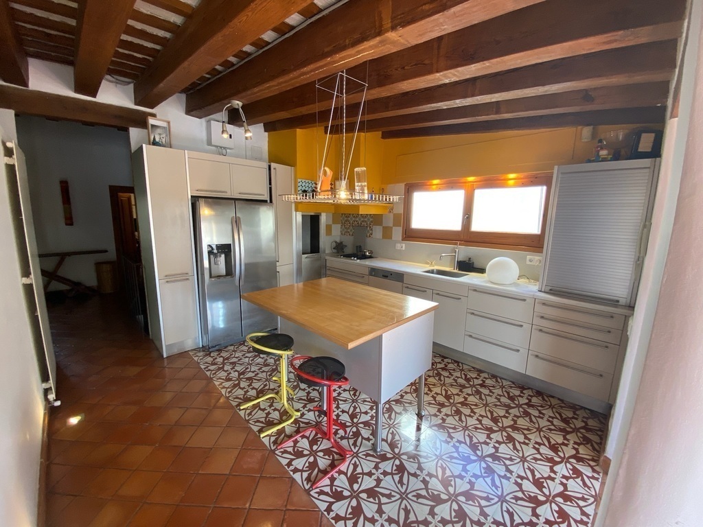 (Upstairs) Kitchen - 1/2