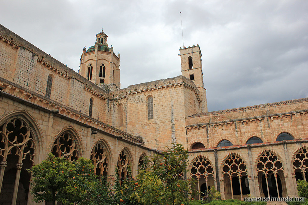 Santes Creus, monasterio (40 min coche)