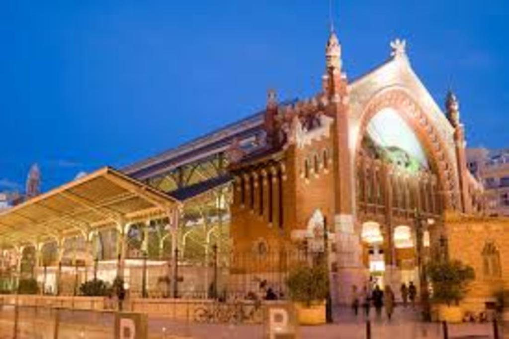 Mercat de Colon Art Noveau Arquitecture