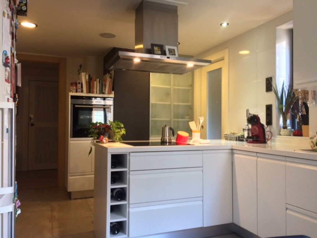 Kitchen-dinner / Cocina-comedor