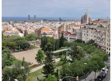 Gorgeous views over the city from the balcony