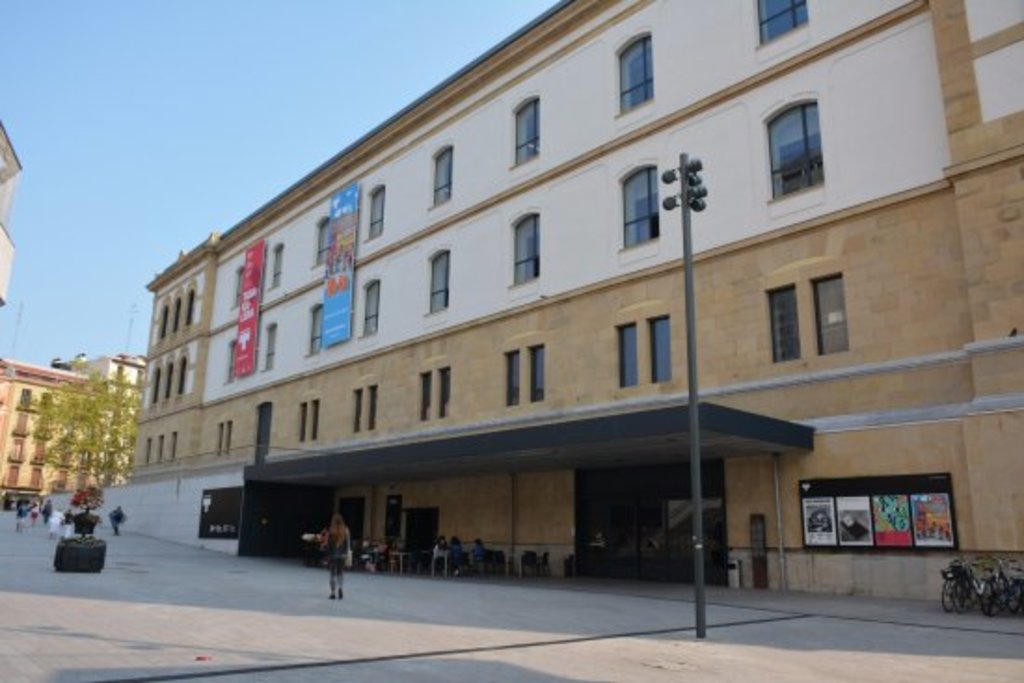 Tabakalera exhibition centre (5mins)