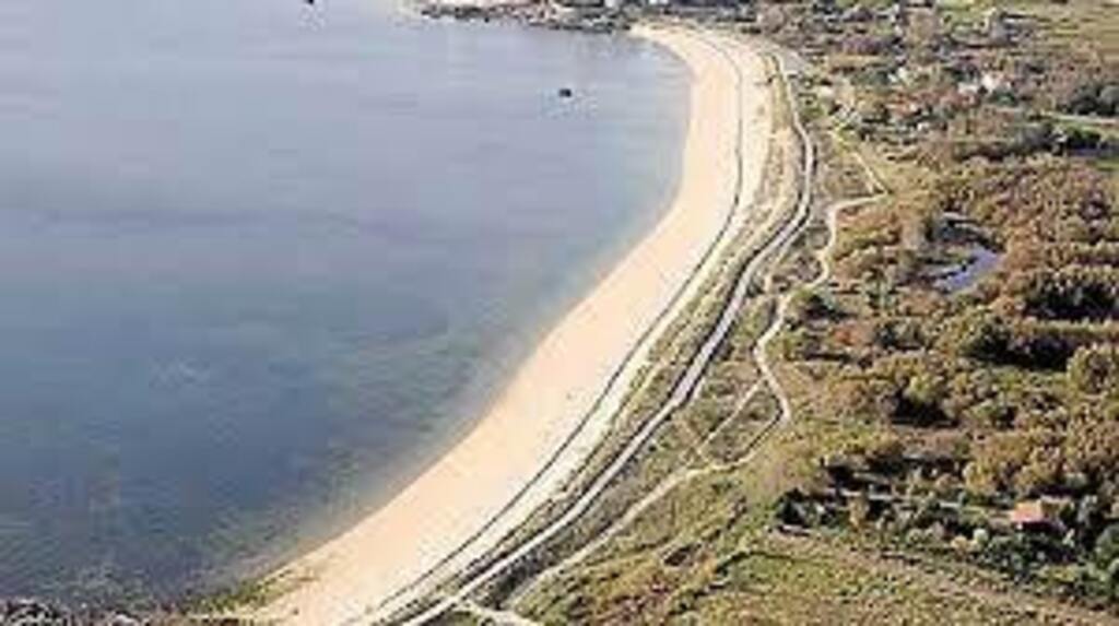 playa de Carragueiros. 0.5km