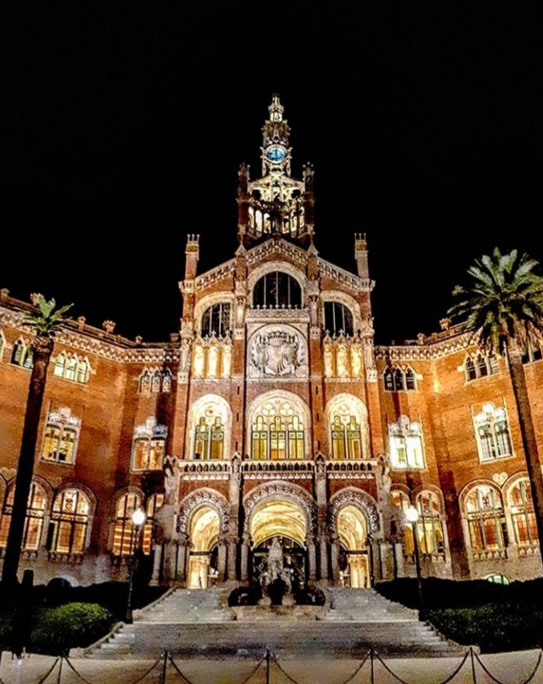 Hospital de Sant Pau. 10min walking from home.