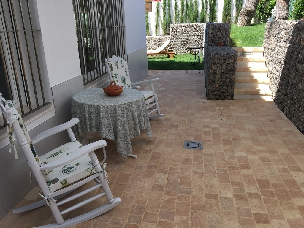 2.4.) Back courtyard