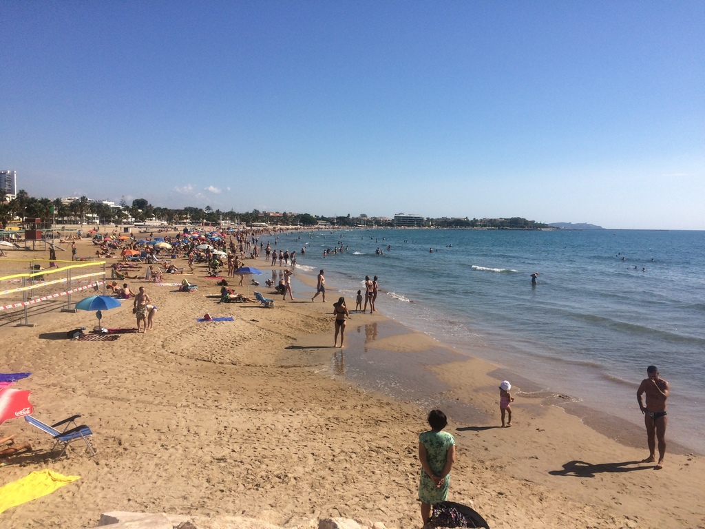 Playa Larga beach, 10-minute car ride