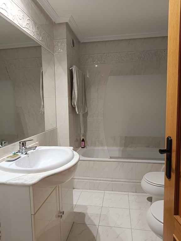 Bathroom #2, there is another one just like this