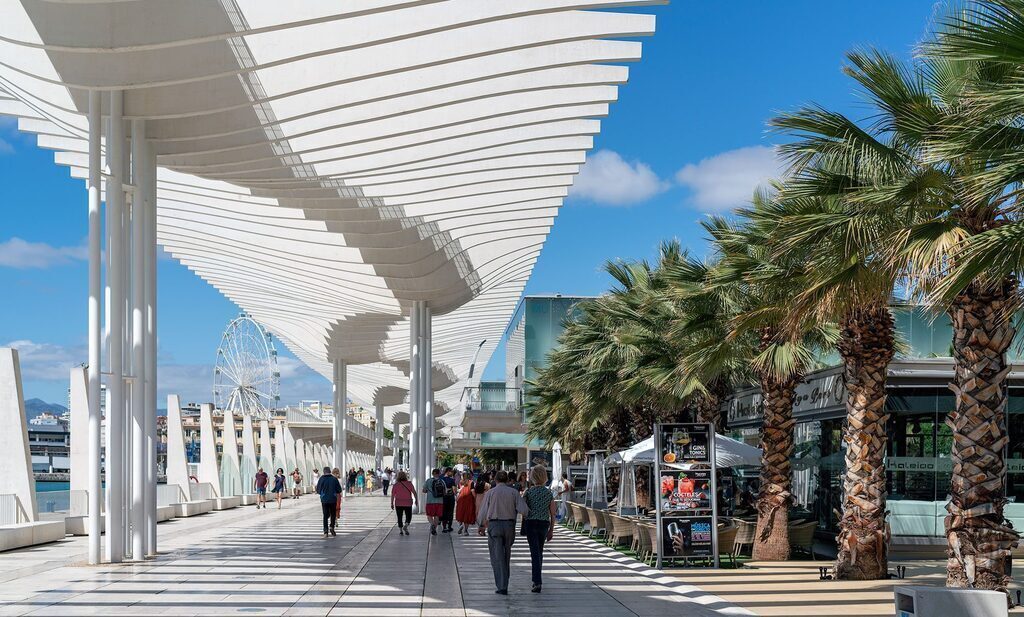 ANTONIO BANDERAS PROMENADE. 2,5 KM