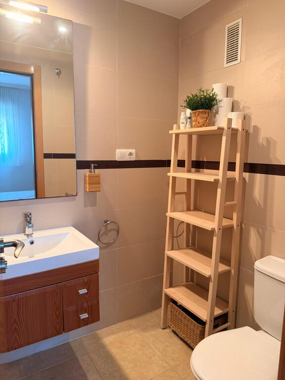 Baño del dormitorio principal 