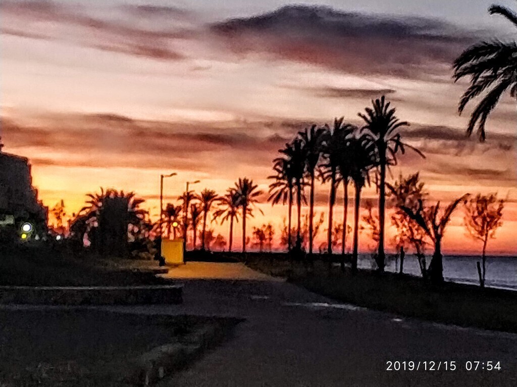 AMANECER EN SALOBREÑA DICIEMBRE 2019