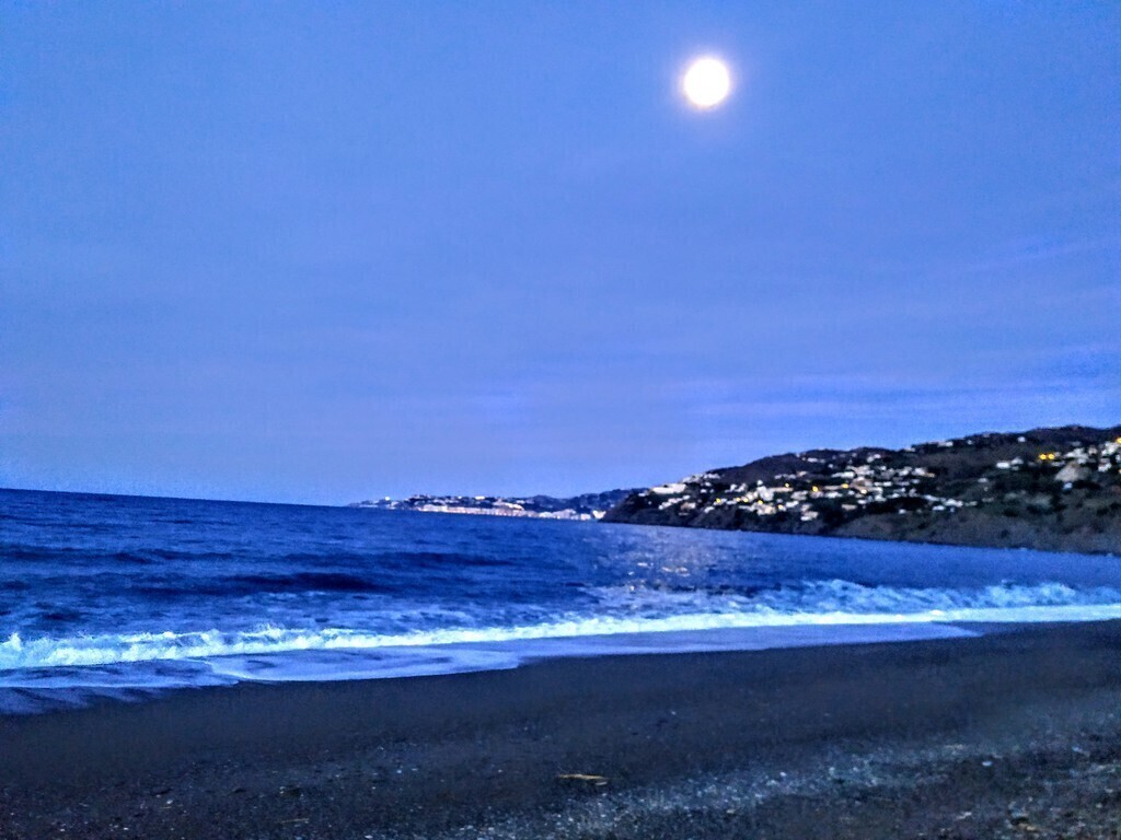 AMANECER EN SALOBREÑA