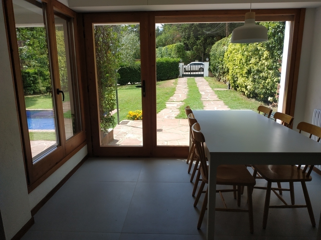 View to the garden from the kitchen table