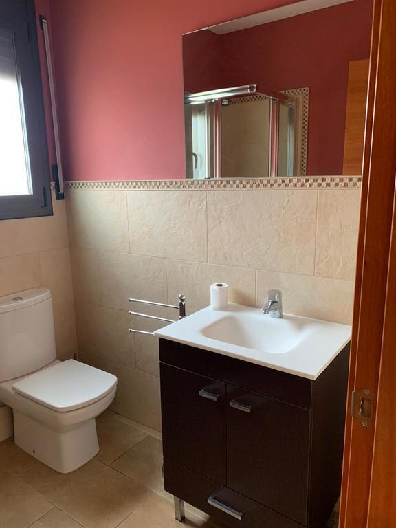 Bathroom ground floor