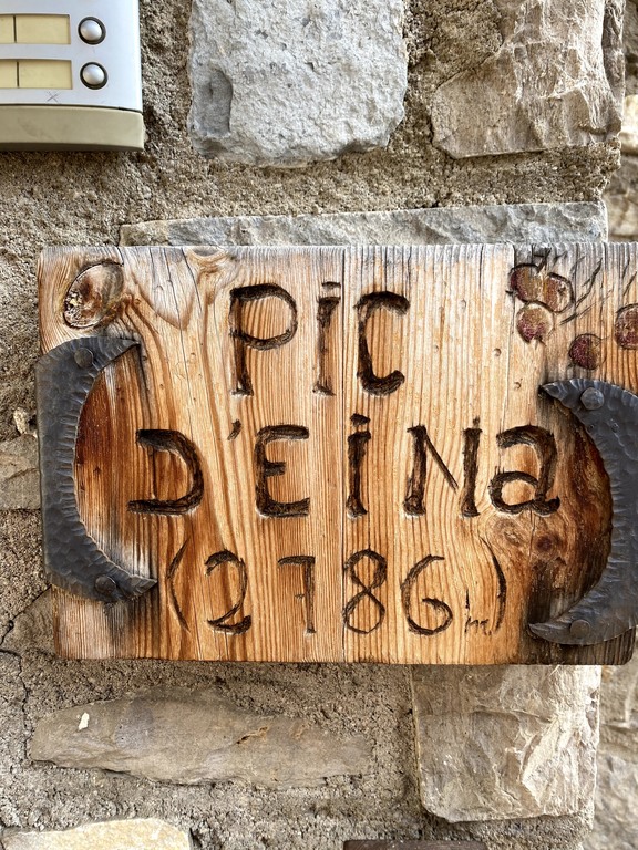 The name of our building is PIC D'EINA