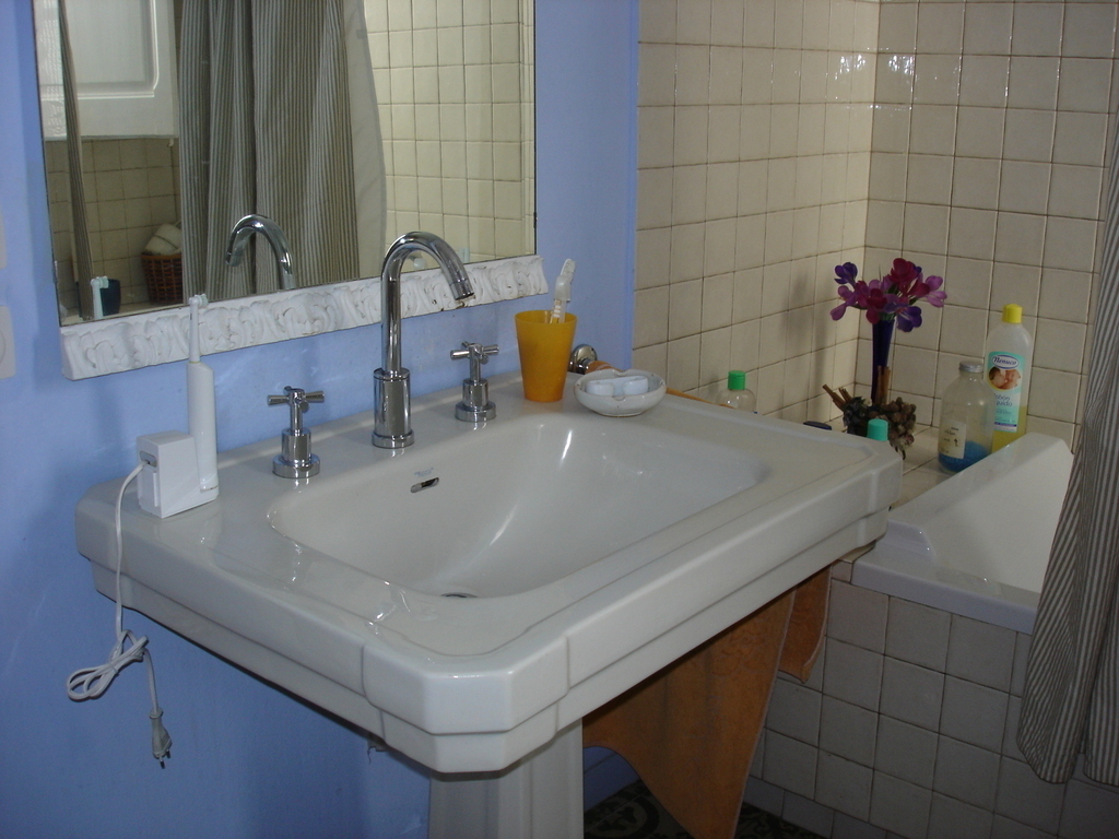 Main bathroom